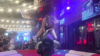 #crazygirl #crazygirl #foryou #viralvideo #visitbenidorm #newvideo #bullriders #subscribe #funny #b #4