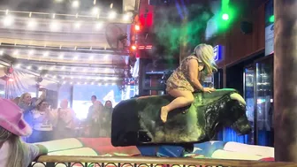 #foryou #viralvideo #bullriders ♥️♥️#newvideo #visitbenidorm #benidorm #follow #crazygirl #funny #6