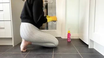 ASMR Cleaning No Talking - Housewife Cleaning - Clean out the fridge - Spraying and Wiping #10