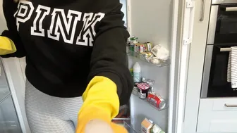 ASMR Cleaning No Talking - Housewife Cleaning - Clean out the fridge - Spraying and Wiping #3