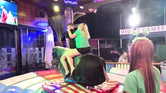 #foryou #viralvideo #bullriders ♥️♥️#newvideo #subscribe #benidorm #visitbenidorm #funny #follow #7