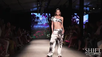 SINESIA KAROL 2023 4K / Ella Halikas and Jula Pereira / Miami Swim Week #7