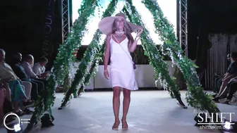 JULIE MILES 4K Bikini Fashion Show 2023 / ft Alison Bowles / Miami Swim Week 2023 #7