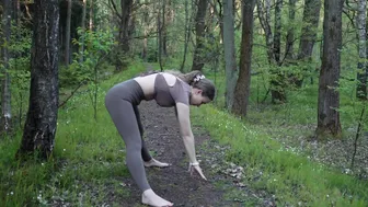 stretching exercises with the help of trees #10