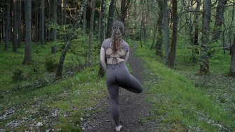 stretching exercises with the help of trees #2