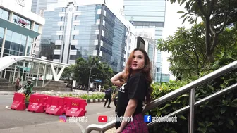 Photoshoot with KIKI | Sicantik ini berpose di pinggir jalan keren dan cantik #4