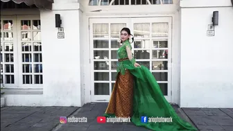 Photoshoot with KIRANA | Model cantik nan anggun memakai kebaya modern #4