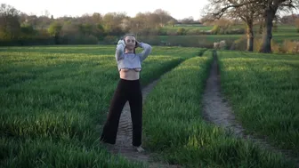 aesthetic yoga on a field ♥️♥️♥️♥️‍♀️♥️♥️ #2