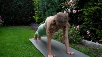 [4k] yoga with flowers♥️♥️ #9