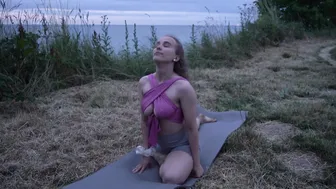 YOGA ON A CLIFF♥️♥️ #3