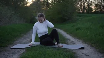 [4k] Today's outdoor yoga workout ♥️♥️ #5