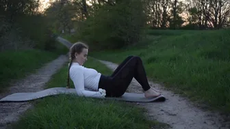 [4k] Today's outdoor yoga workout ♥️♥️ #9