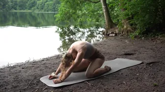 4k yoga stretching in the nature♥️♥️ #2