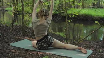 FLEXIBILITY TRAINING BY THE LAKE #9