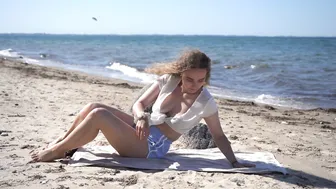 Calming yoga workout on the beach♥️♥️♥️♥️ #4