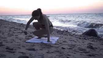 4k BEACH YOGA #5