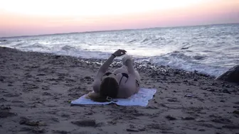 4k BEACH YOGA #8