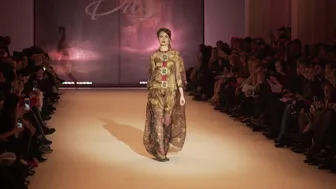 IRYNA DIL AW2016 Ukrainian Fashion Week Kiev in 4K