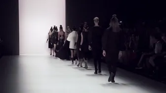 Pearly Wong finale SS2016 Mercedes-Benz Fashion Week Berlin #10