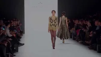 EWA HERZOG A/W 2015 Mercedes-Benz Fashion Week Berlin in 4K