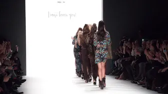 RIANI AW2016/17 Mercedes-Benz Fashion Week Berlin - Finale in 4K #9