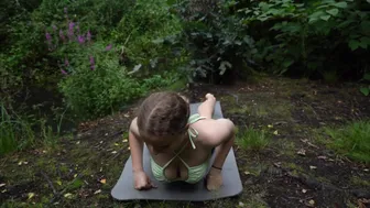 JUNGLE YOGA #4