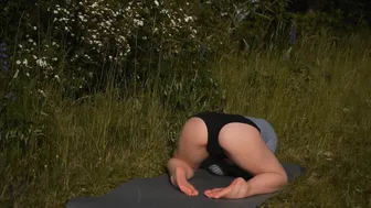 NATURE YOGA with Flowina #4