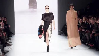 GLAW AW 2015 Mercedes-Benz Fashion Week Berlin in 4K #7