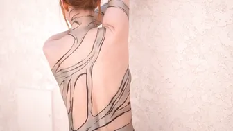 Body Painting on Amber #6