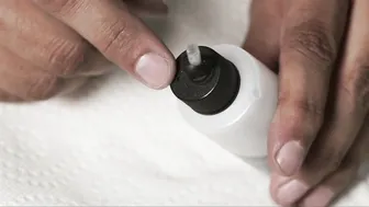 How to Clean an Airbrush #4