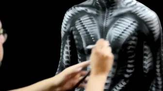 How to Airbrush Body Paint Biomechanical Stencils #10