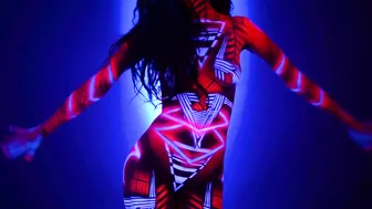 Hypnotic Neon Dancer - Blacklight Bodypaint #3