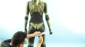 How to Body Paint HALO Master Chief FREE VIDEO! #6