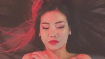 이 여자는 무료로 취해줍니다 Sexy Santa♥️♥️drunk woman under red light #6