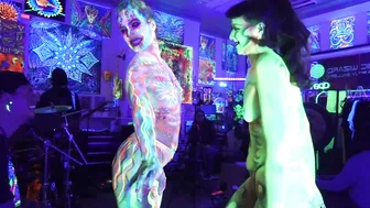 NEON BODY PAINTING #-1 #10