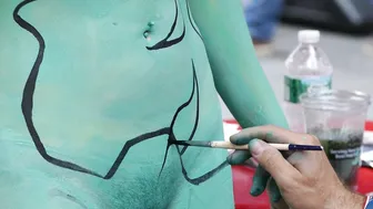 BODY PAINTING : GREEN MODELS #2