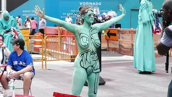 BODY PAINTING : GREEN MODELS #7