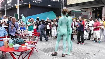 BODY PAINTING : GREEN MODELS #8