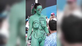 BODY PAINTING : GREEN # 2 #10