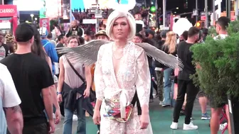 ANGEL IN TIMES SQUARE #8