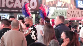 TIMES SQUARE CHICKS #7