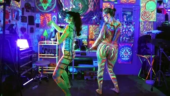 NEON BODY PAINTING # 4