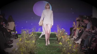 Jardin Exotique Ukrainian fashion week in 4 K #8