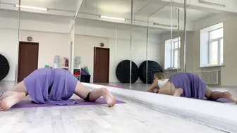 Yoga and leg stretches at work #6