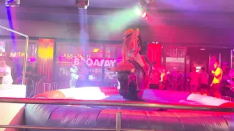 Toro mecánico ♥️♥️mechanical bull riding 31st of May 2024 in Benidorm #2