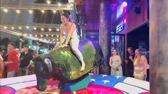 Mechanical bull riding ♥️♥️toro mechanical 10 de Junio 2024 en Benidorm ♥️♥️♥️♥️ #1