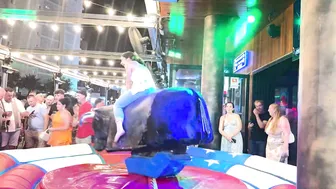 Mechanical bull riding ♥️♥️toro mechanical 10 de Junio 2024 en Benidorm ♥️♥️♥️♥️ #5