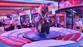 Mechanical bull riding March 9th 2024 in Benidorm Spain ♥️♥️ #4