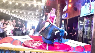 Mechanical bull riding 19th of June 2024 ♥️♥️ noche de toro mecánico en Benidorm #8