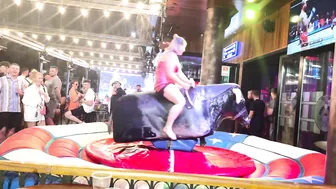 Mechanical bull riding 19th of June 2024 ♥️♥️ noche de toro mecánico en Benidorm #9